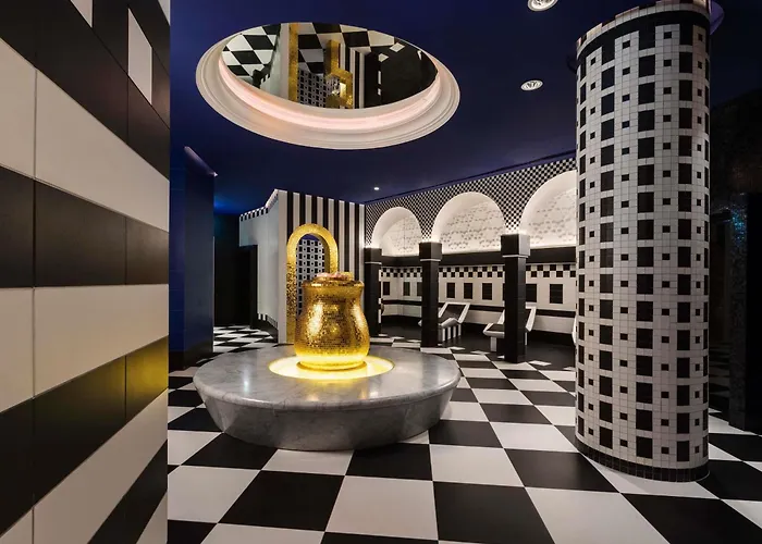 Mondrian Doha