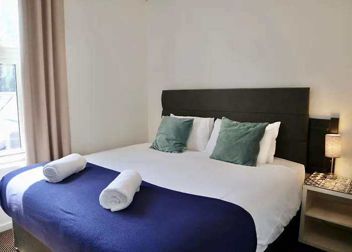 City Centre Guest House - Gloucester Park