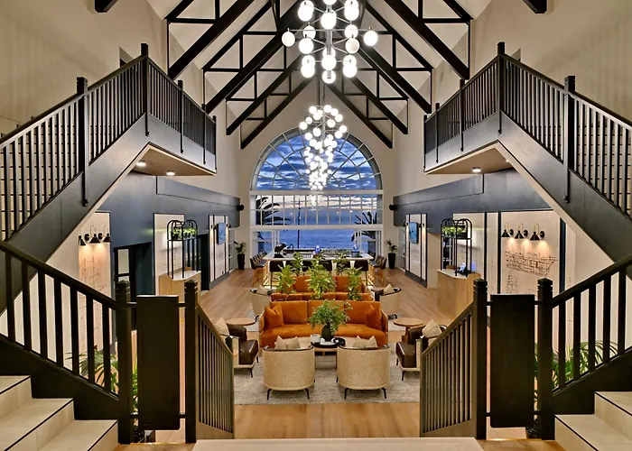 Courtyard Hotel Gqeberha Port Elizabeth