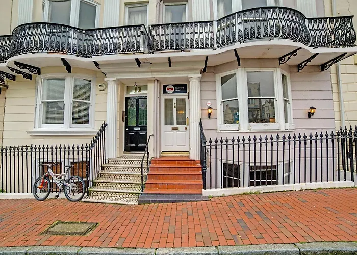 The Gullivers Hotel