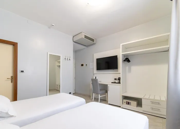Hotel University Bolonia