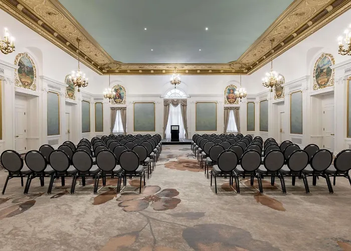 Fairmont Palliser YYC