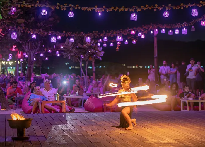 Pinkcoco Gili Trawangan - Constant Surprises - For Cool Adults Only Hotel