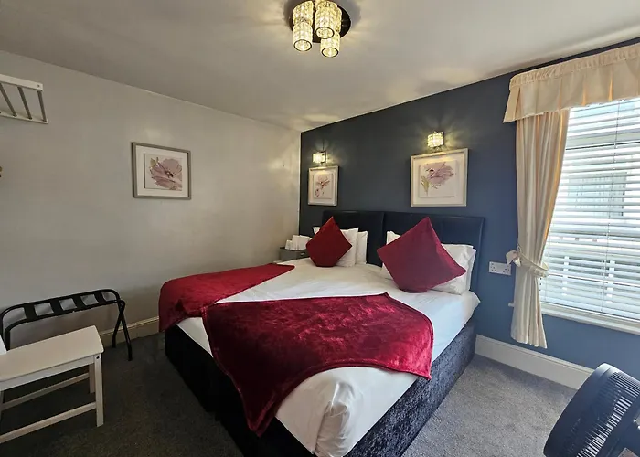 Clifton Villa - Southport
