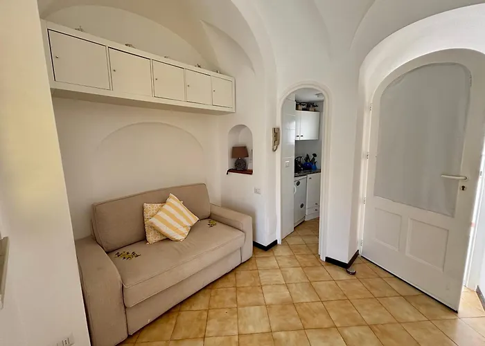 To Be Capri Hotel