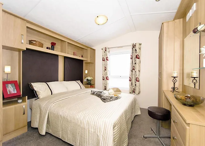 Lakeside Holiday Park