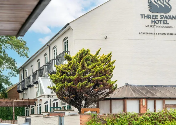 The Three Swans Hotel, Market Harborough, Leicestershire - The Coaching Inn Group