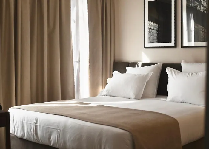 Hotel Local 101 Beaurepaire - Opening July 8Th 2026 Parigi