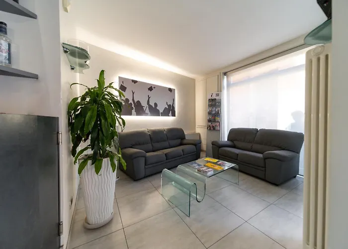 Hotel University Bolonia