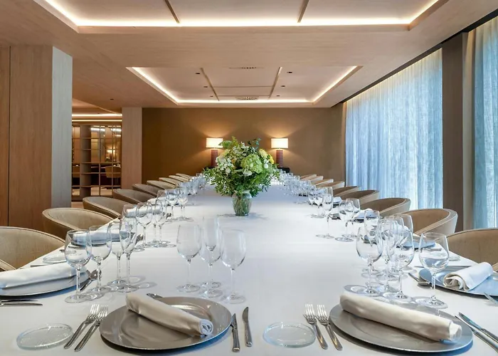 Ac Hotel Atocha By Marriott Madri