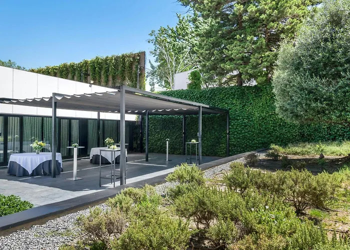 Ac Hotel Atocha By Marriott Madri