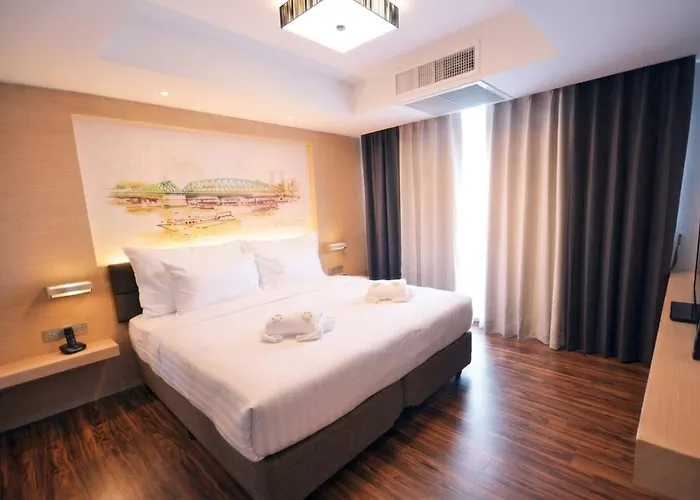 Parinda Hotel