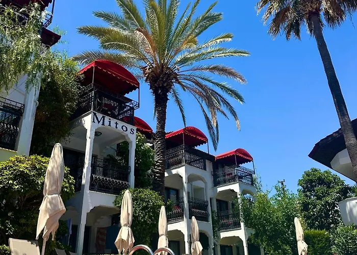 Mitos Apartments