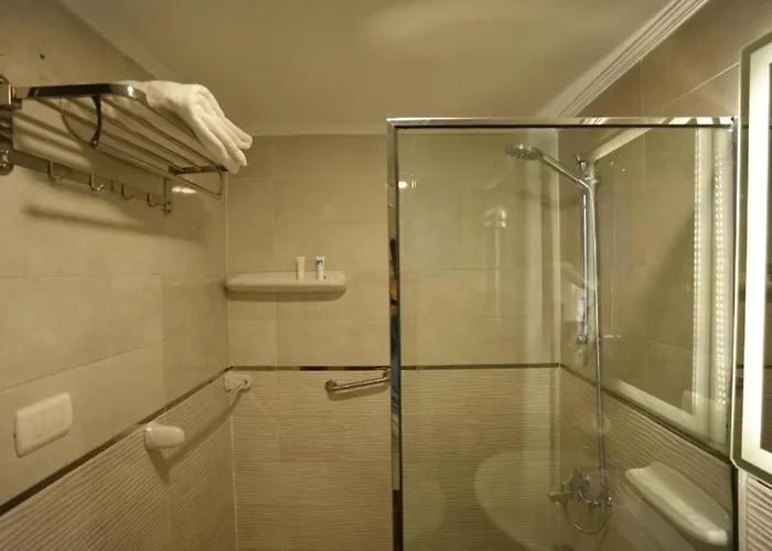 Mar Charbel Hotel Caïro