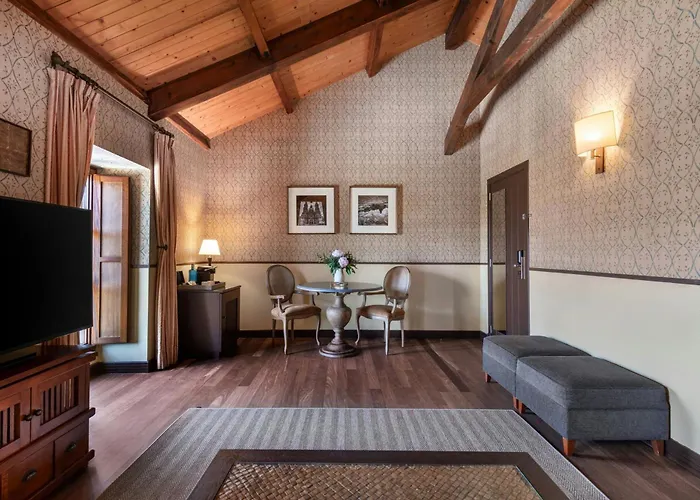 Hotel Palacio Del Carmen, Autograph Collection Saint-Jacques-de-Compostelle