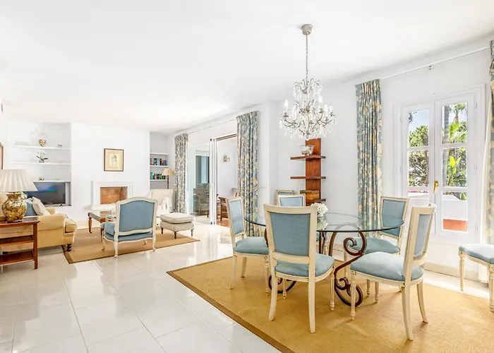 Jardines de las Golondrinas Marbella