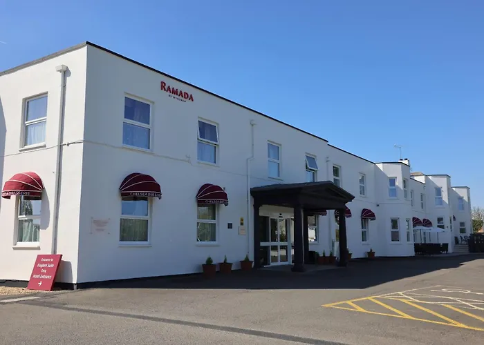 Ramada By Wyndham Cheltenham Golden Valley