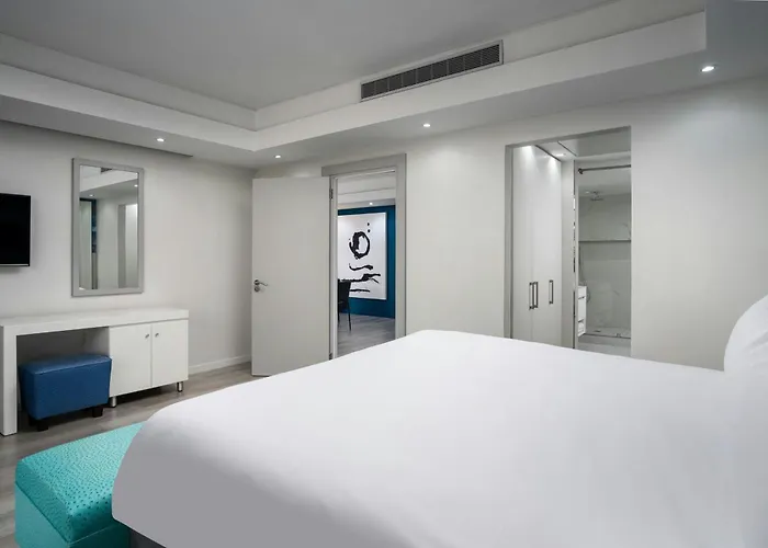 Protea Hotel By Marriott Cape Town North Wharf