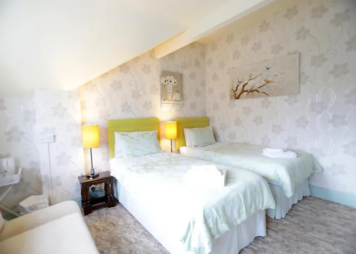 Bryn Woodlands House Bed & Breakfast Colwyn Bay