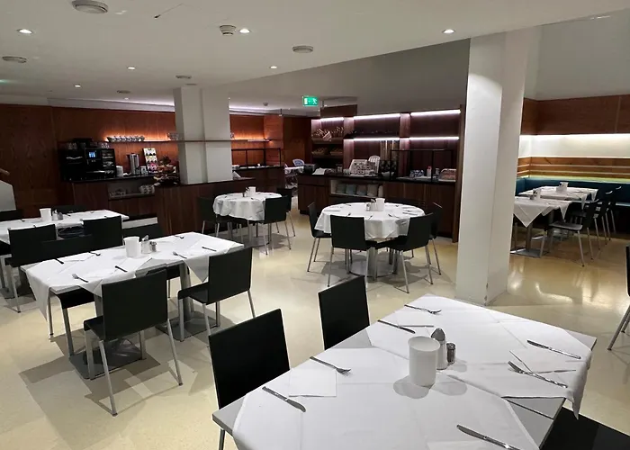 Hotel Caroline