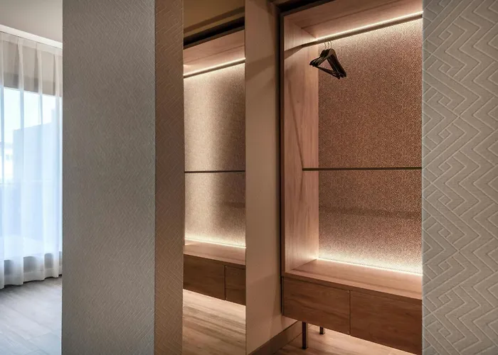 Ac Hotel Atocha By Marriott Madri