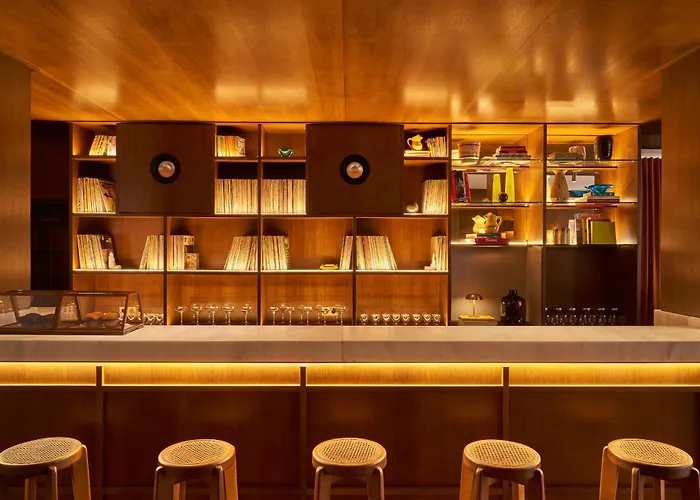 Latroupe Hotel Le Berger Saint-Gilles