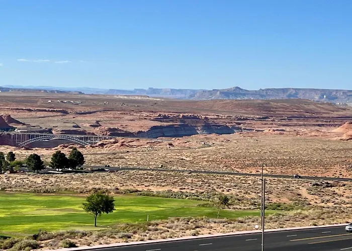 Best Western View of Lake Powell Hotel Page