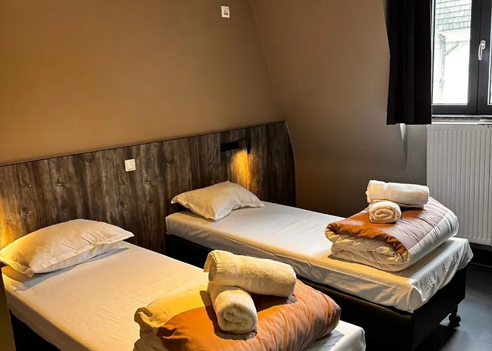 Brxxl 5 City Centre Hostel Brussel