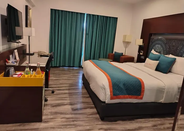 Hotel Zone By The Park, Orr, Chennai
