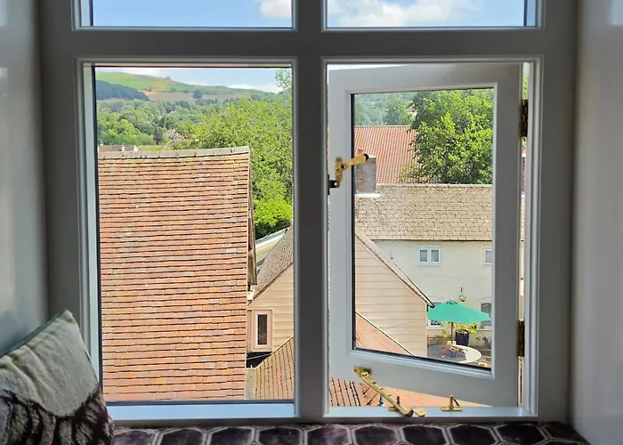 Victoria House Hotel Church Stretton