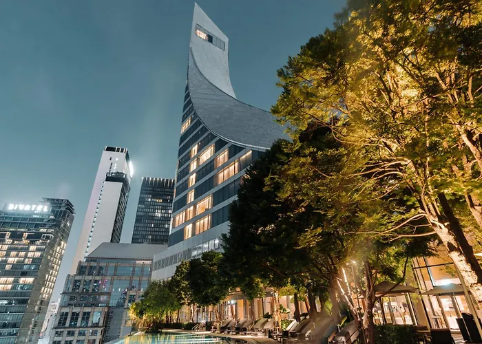 Park Hyatt Bangkok Hotel