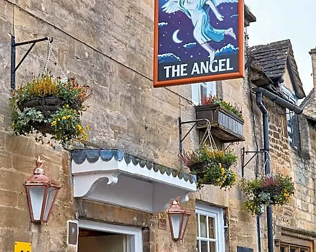 The Angel At Burford Hotel