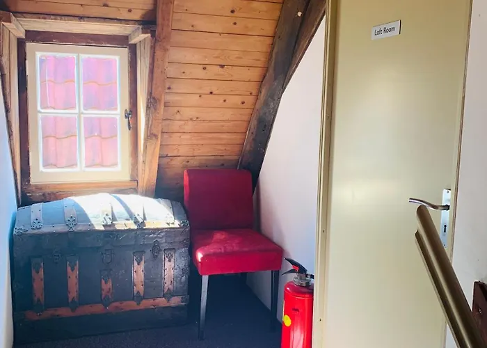 Amsterdam Central Guest House