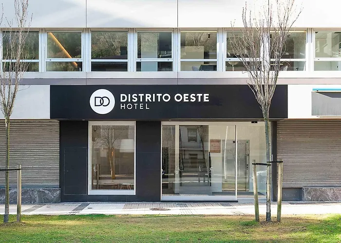 Hotel Distrito Oeste