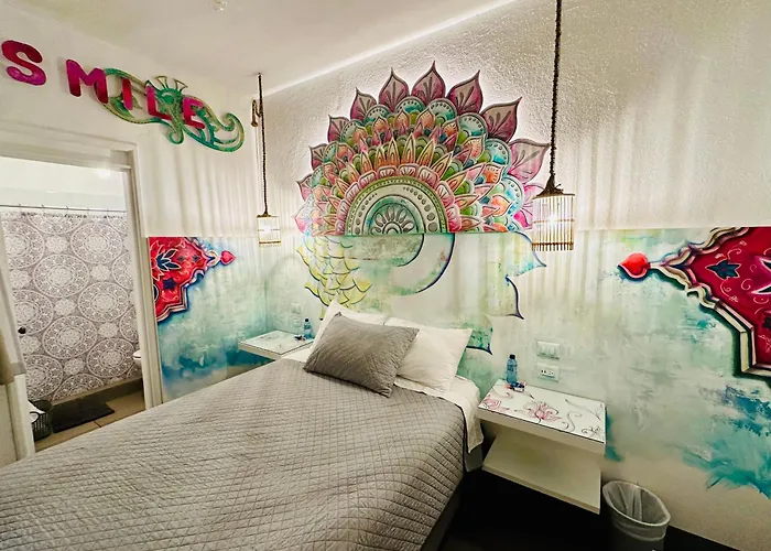 Hotel y Arte Antigua