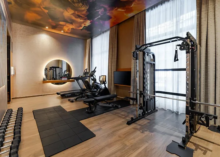 Hotel Voco Dubai Monaco, The Heart Of Europe By Ihg-Adult Only