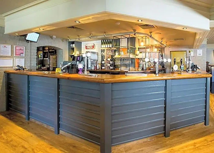 Premier Inn Leeds / Bradford Airport
