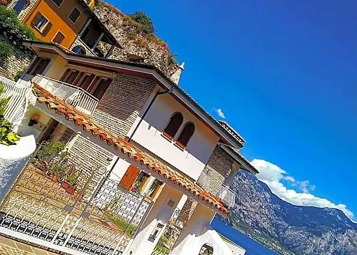 Aparthotel La Madrugada à Malcesine