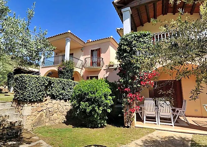 Iss Travel, L'Uddastru Panoramic Apartments - With Private Outdoor Terrace San Teodoro 