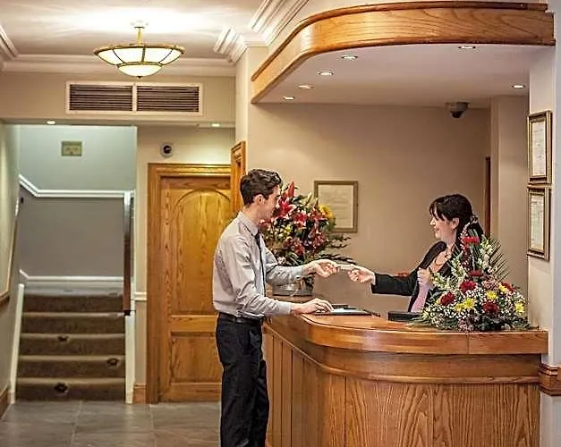Gullane'S Hotel