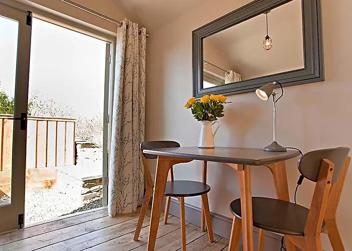 Grove Park Bed & Breakfast Newport 