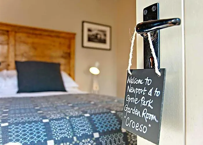 Grove Park Bed & Breakfast Newport 