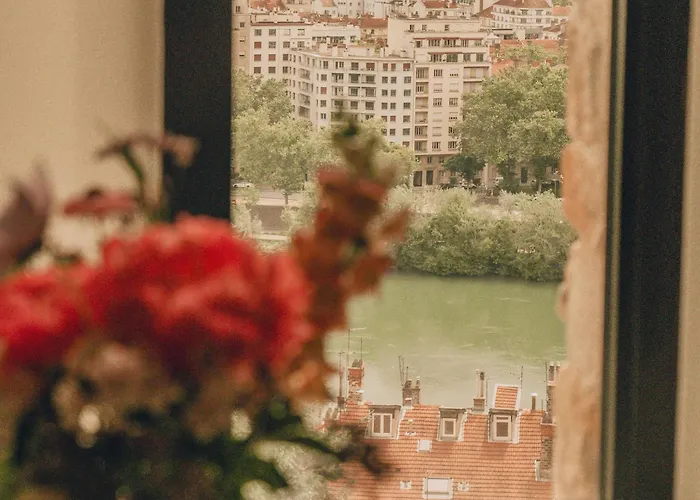 Hôtel Fort St Laurent Lyon - Handwritten Collection