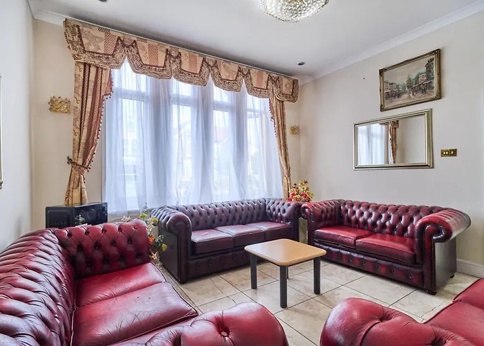 Cranbrook Hotel Ilford