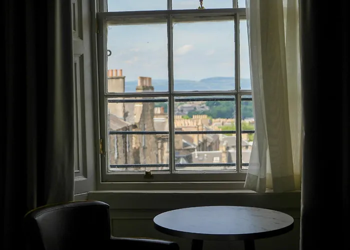 New Town Hotel