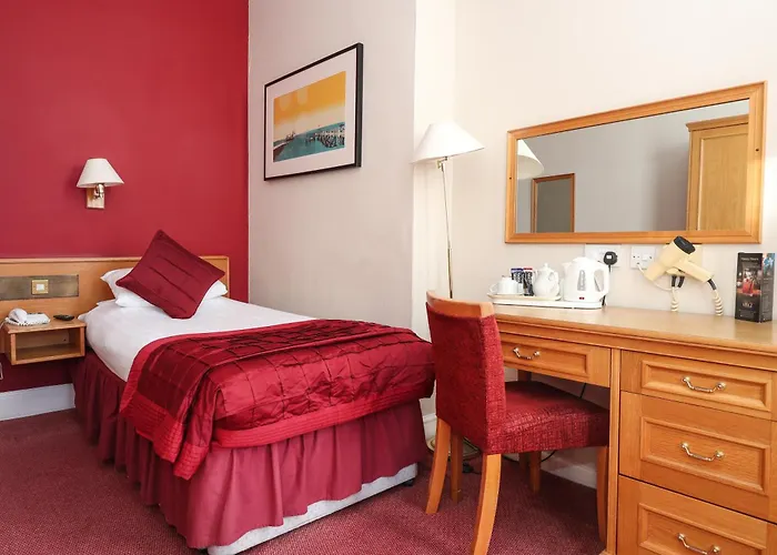 Royal Exeter Hotel