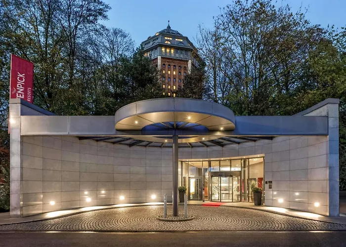 Moevenpick Hotel Hamburg City, Historischer Wasserturm Im Schanzenpark