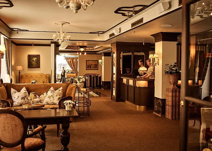 Home Hotel Savoy