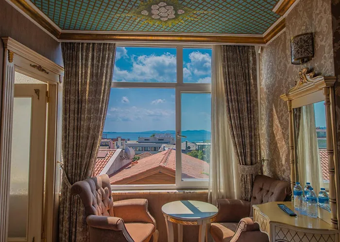 Kaftan Hotel