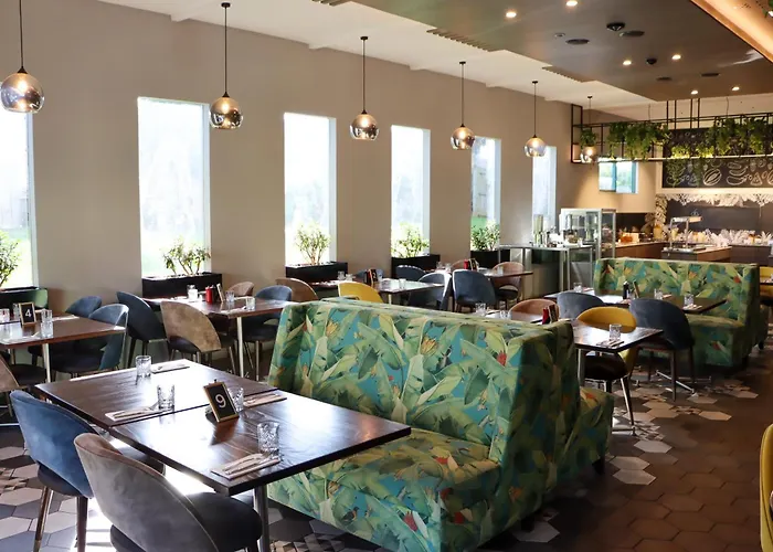 JetPark Auckland Airport Hotel